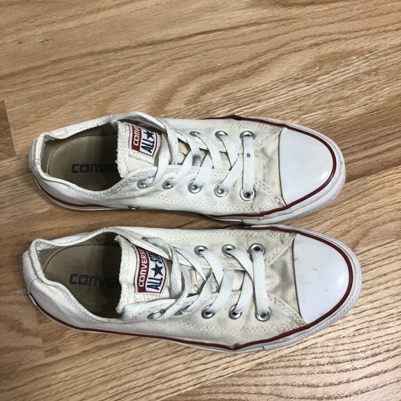 Converse White Sneakers Sz 6 Low Top Women’s - Picture 2 of 9